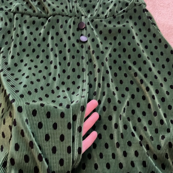 Green and Black Polk-a-Dot ASOS mid-length dress, size 18 - Picture 7 of 14